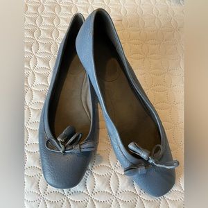 Stuart Weitzman Flat Leather Shoes